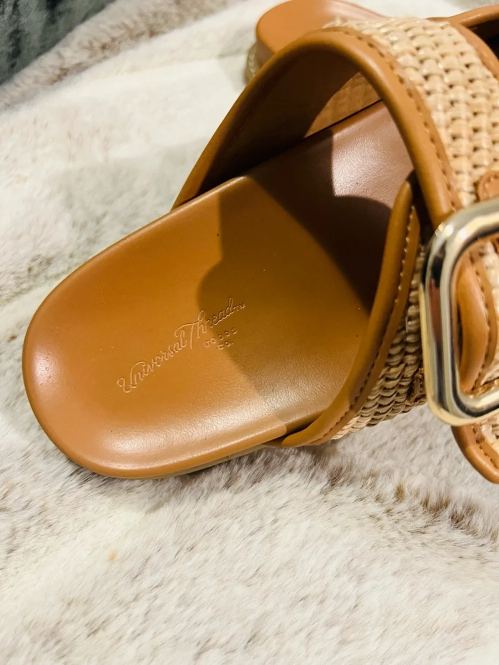 Universal Thread Collin Sandals - Picture 2 of 4